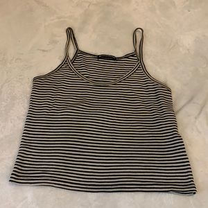 Brandy Melville crop Top